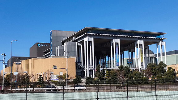南海浪切ホール(式典行事会場)